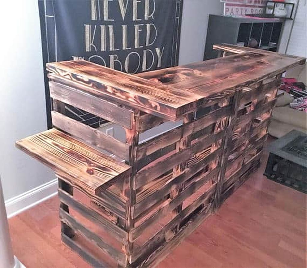 Wooden-pallet-bars