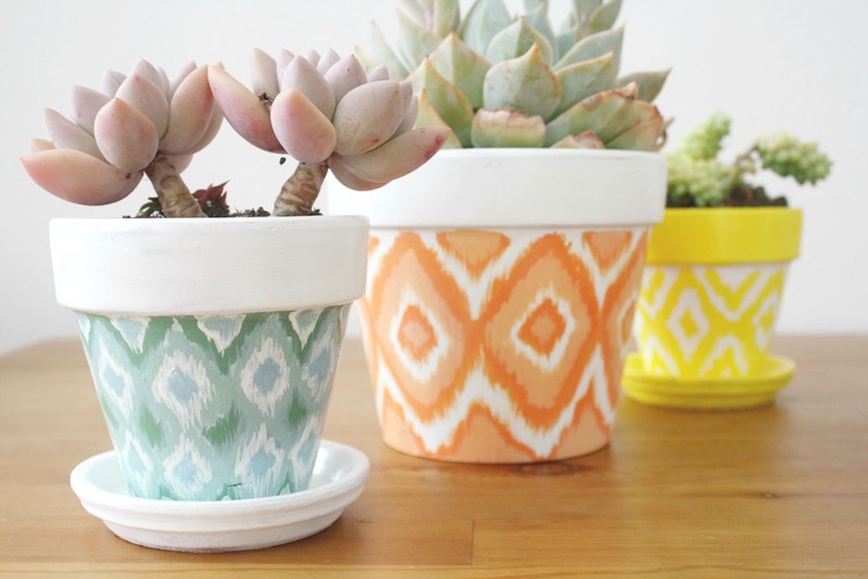 1-ikat-pots