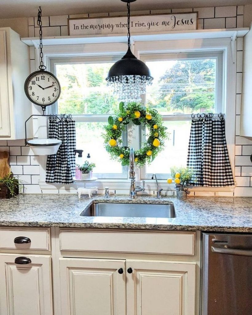 13-christmas-kitchen-holiday-decor-tips-and-ideas-8