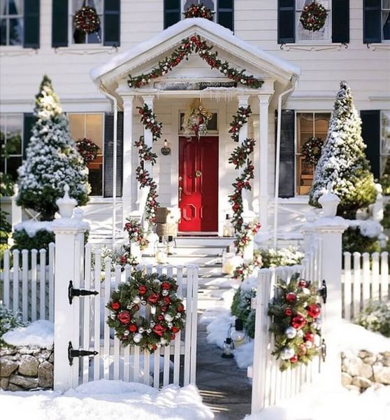 A-winter-wonderland-in-your-own-yard.