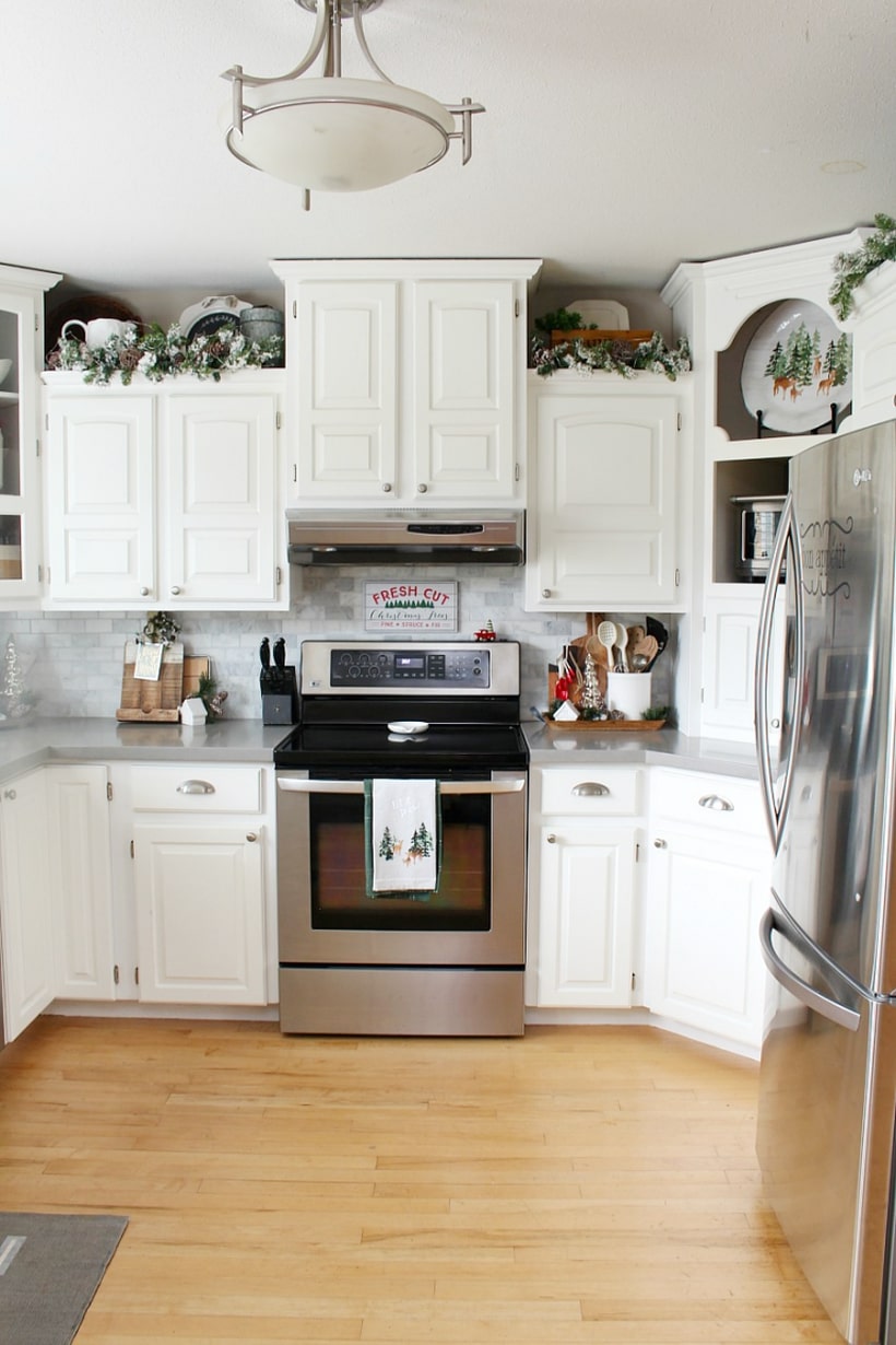 Kitchen-christmas-decorations-12-768x1152