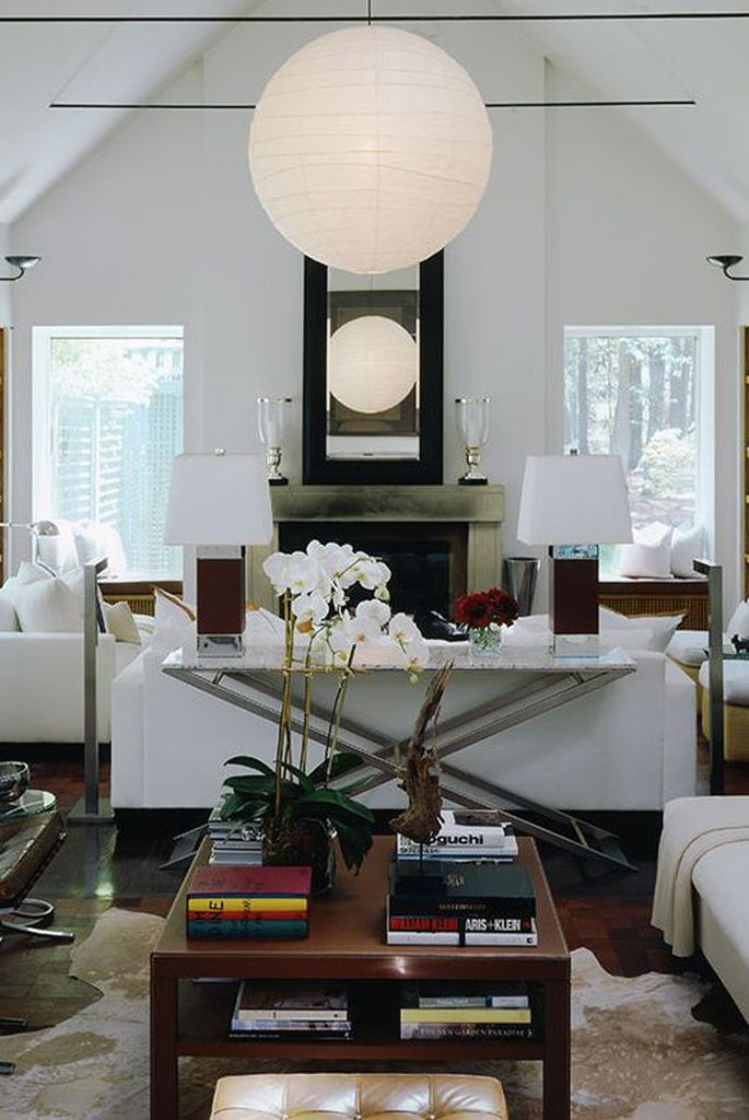 Modern neutrals living room design