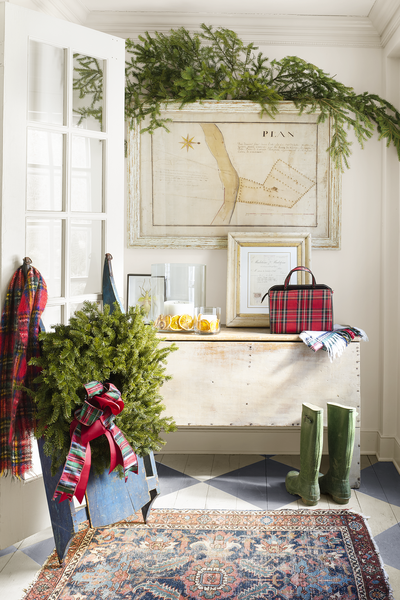 Playful-patterns-touches-of-tartan-here-and-there-come-across-delightfully-matter-the-palette-you-neednt-choose-red-and-green.