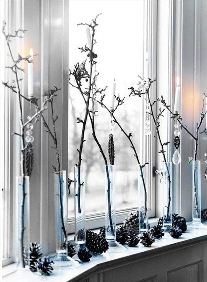 Twig tree decoration with light