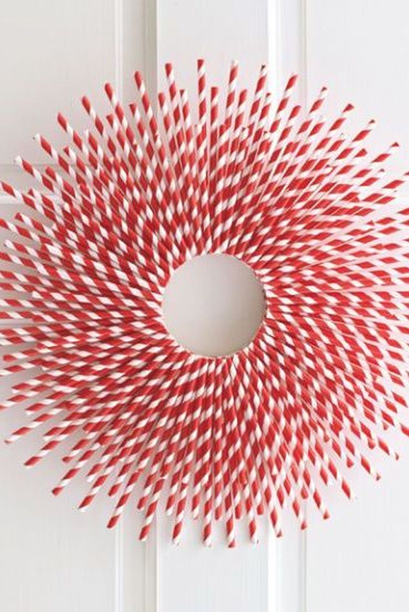 Christmas-diy-decor-straw-burst-1571762085