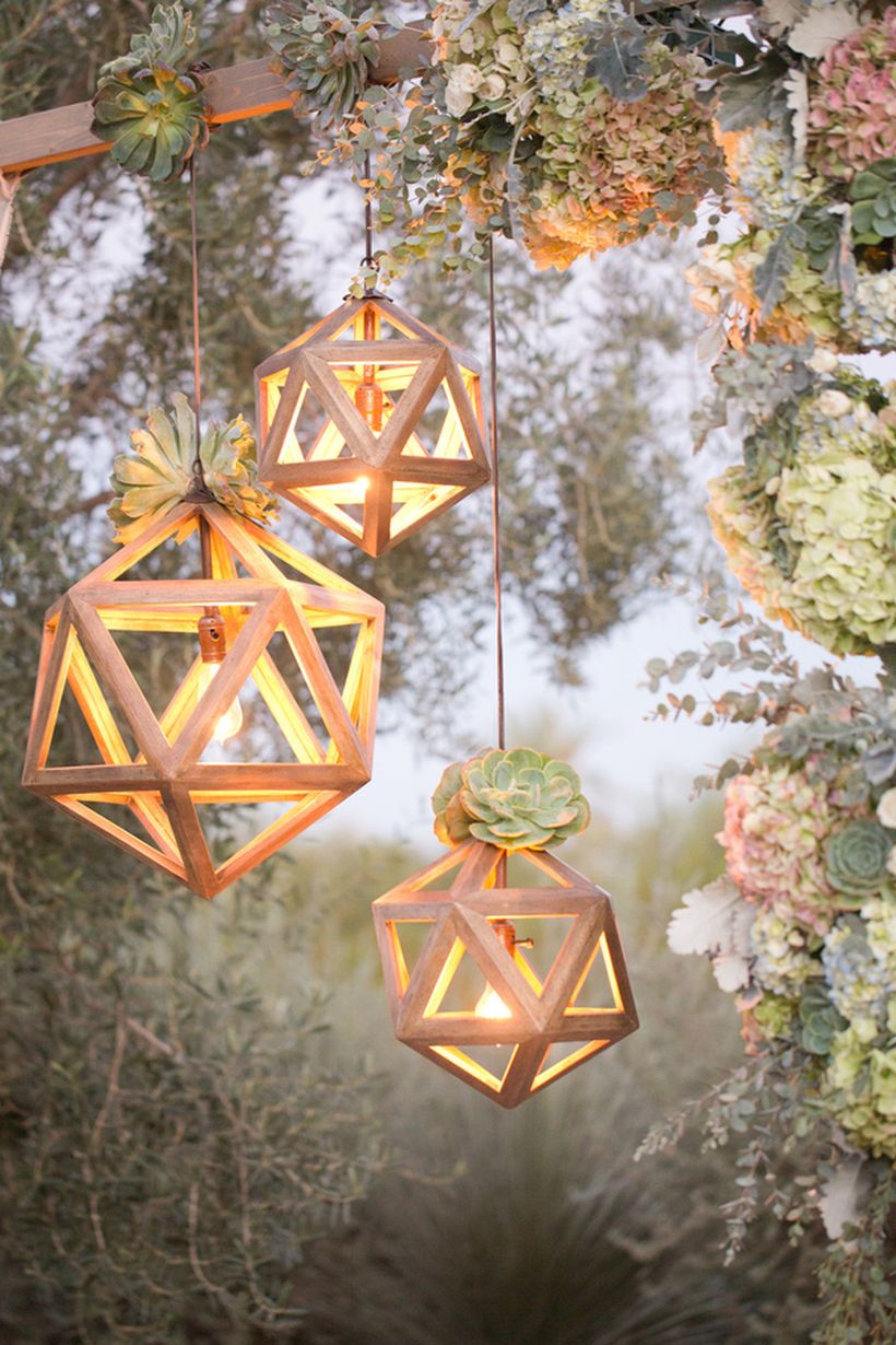 Hanging-light-shaped-lanterns