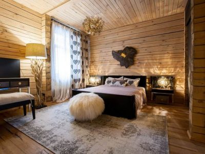 Rustic-bedroom
