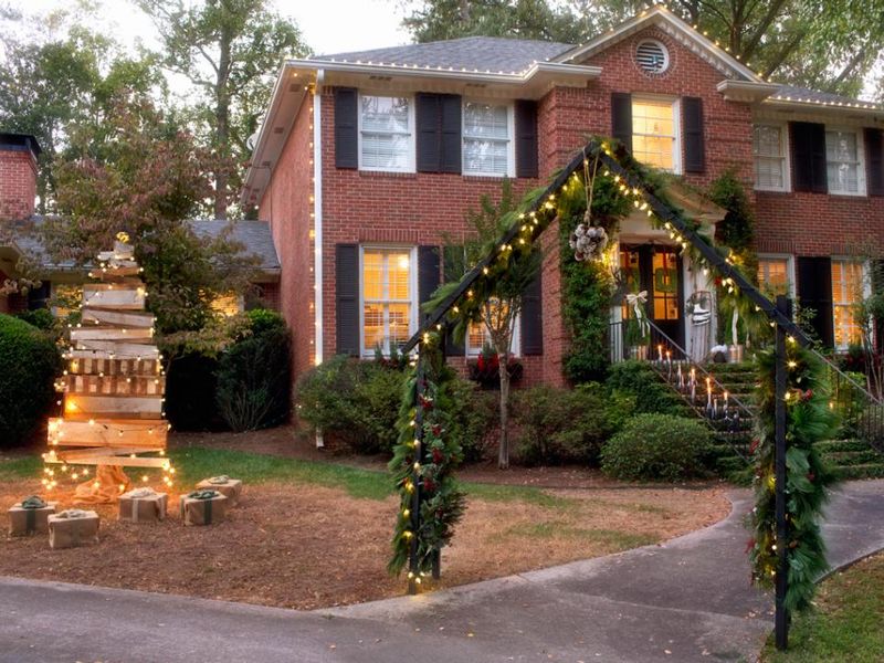 With-an-arbor-created-with-vintage-ladders-and-the-entrance-is-decorated