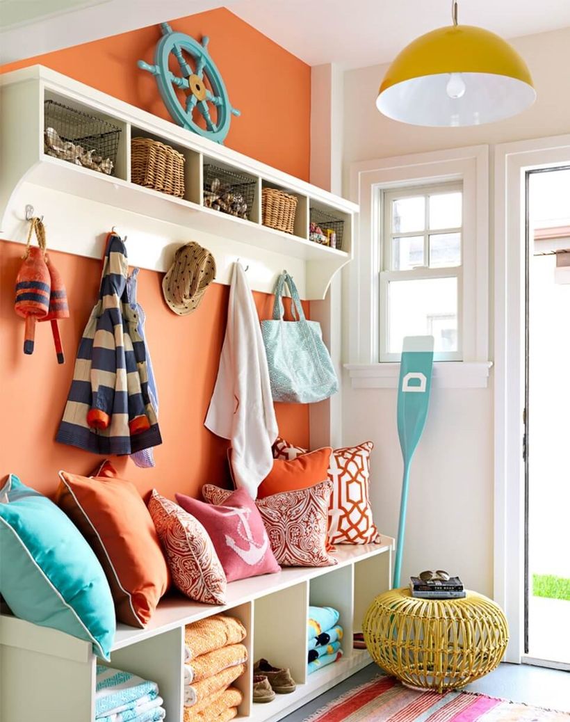 05-mudroom-ideas-homebnc