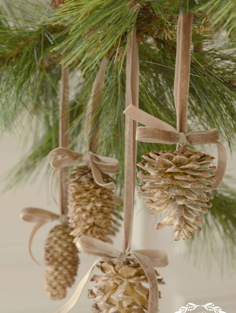 2gallery-1478880812-pinecone-ornament-1