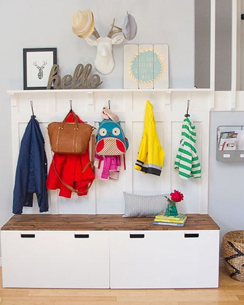 3entryway-benches-hooks-ikea