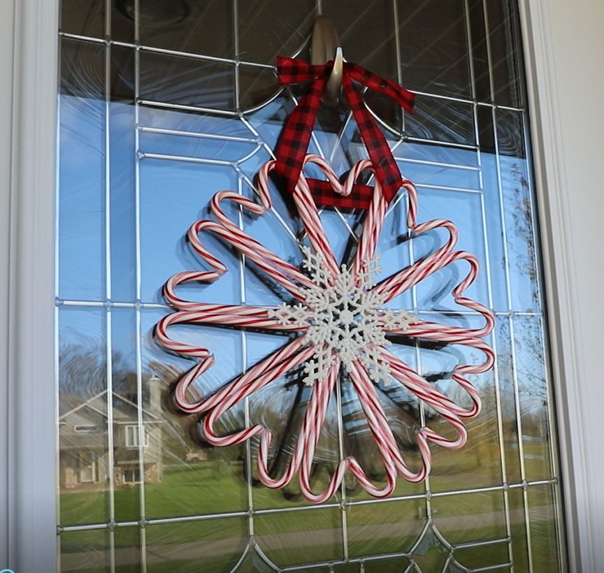 5candy-cane-wreath-1