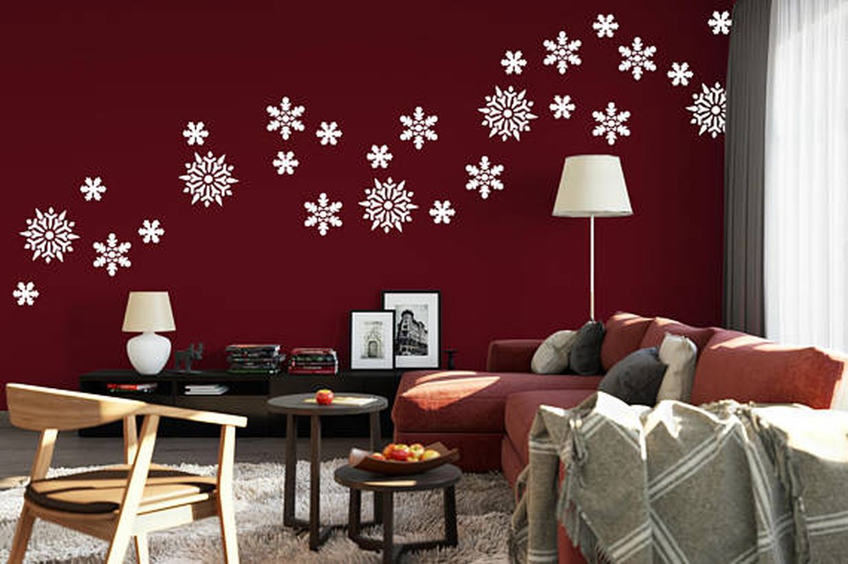 Easy-to-install-and-easy-to-carry-snowflake-wall-is-very-popular-for-winter-decoration.-you-can-get-whatever-special-shape-you-want.