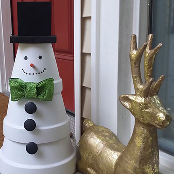 Make-a-terra-cotta-snowman-hero
