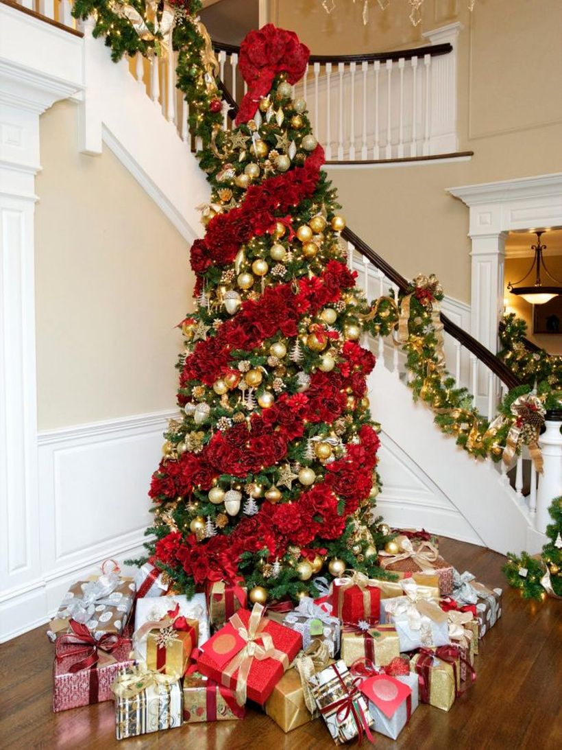 Floral-christmas-tree-2-675x900