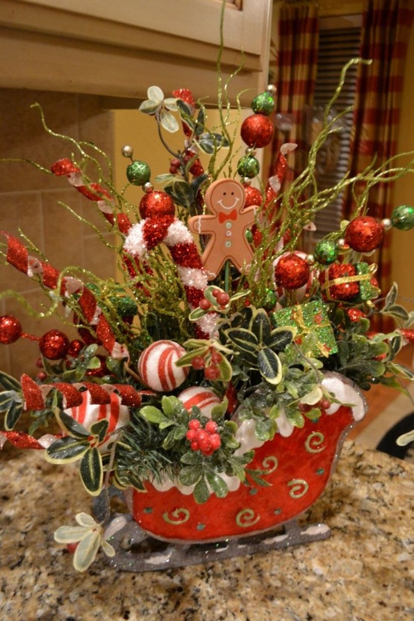 Fun-and-creative-sleigh-decor-ideas-for-christmas-16-554x831