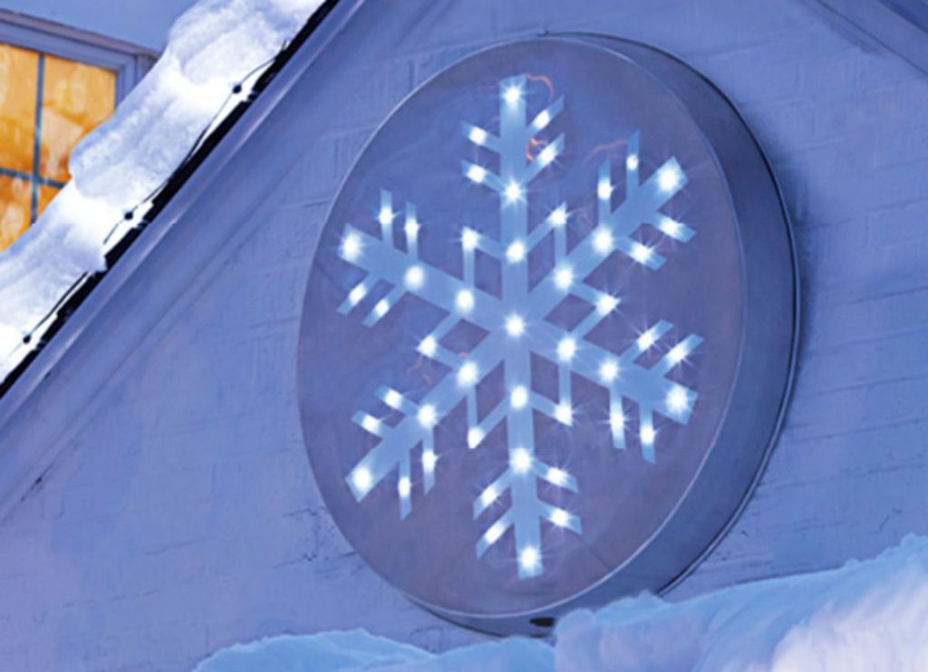 Outdoor_holiday_lights-snowflake