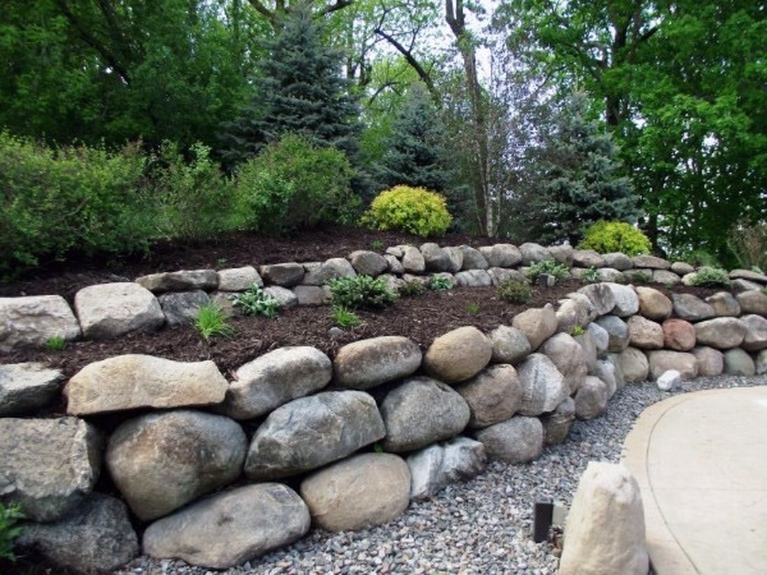 Rock-retaining-wall-ideas