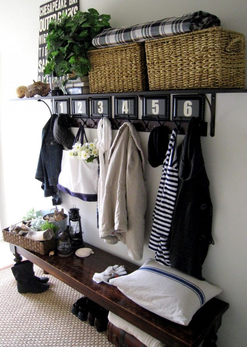 Shoe-storage-under-wood-entryway-bench-seat-and-clothing-hooks-with-shelves-ideas-783x1096