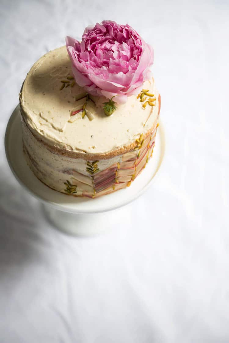 1-aedible-flower-cakes-19-1