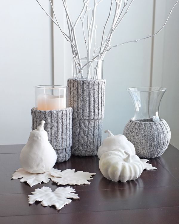 Vases-covered-with-sweater