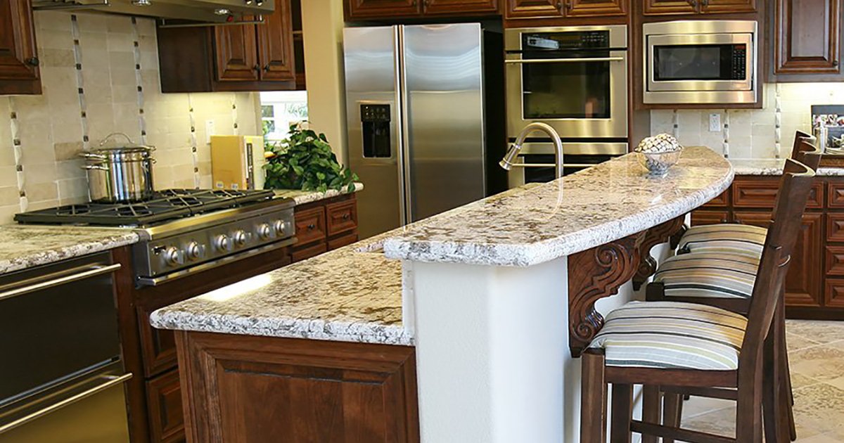 1-img-countertops-bar-breakfast-nook