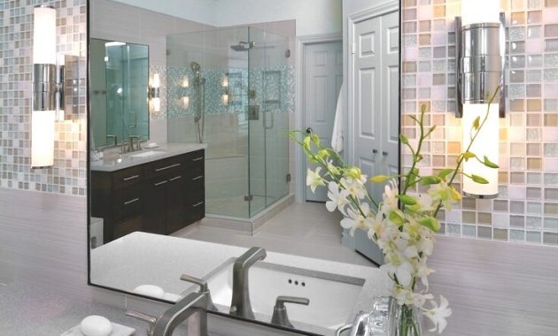 2-bathroomsconcesatmirror