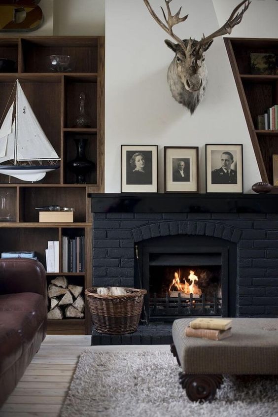 2-black-brick-wall-fireplace-ideas-5