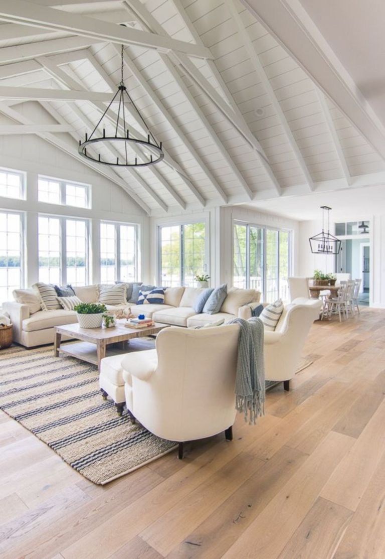 4-white-lliving-room-decor-12