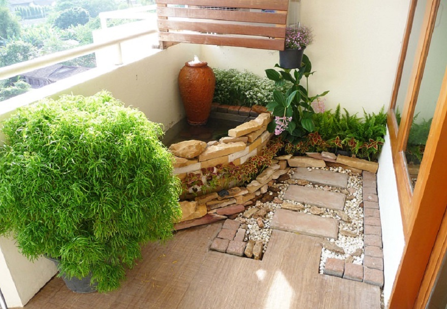 A japanese styled balcony garden