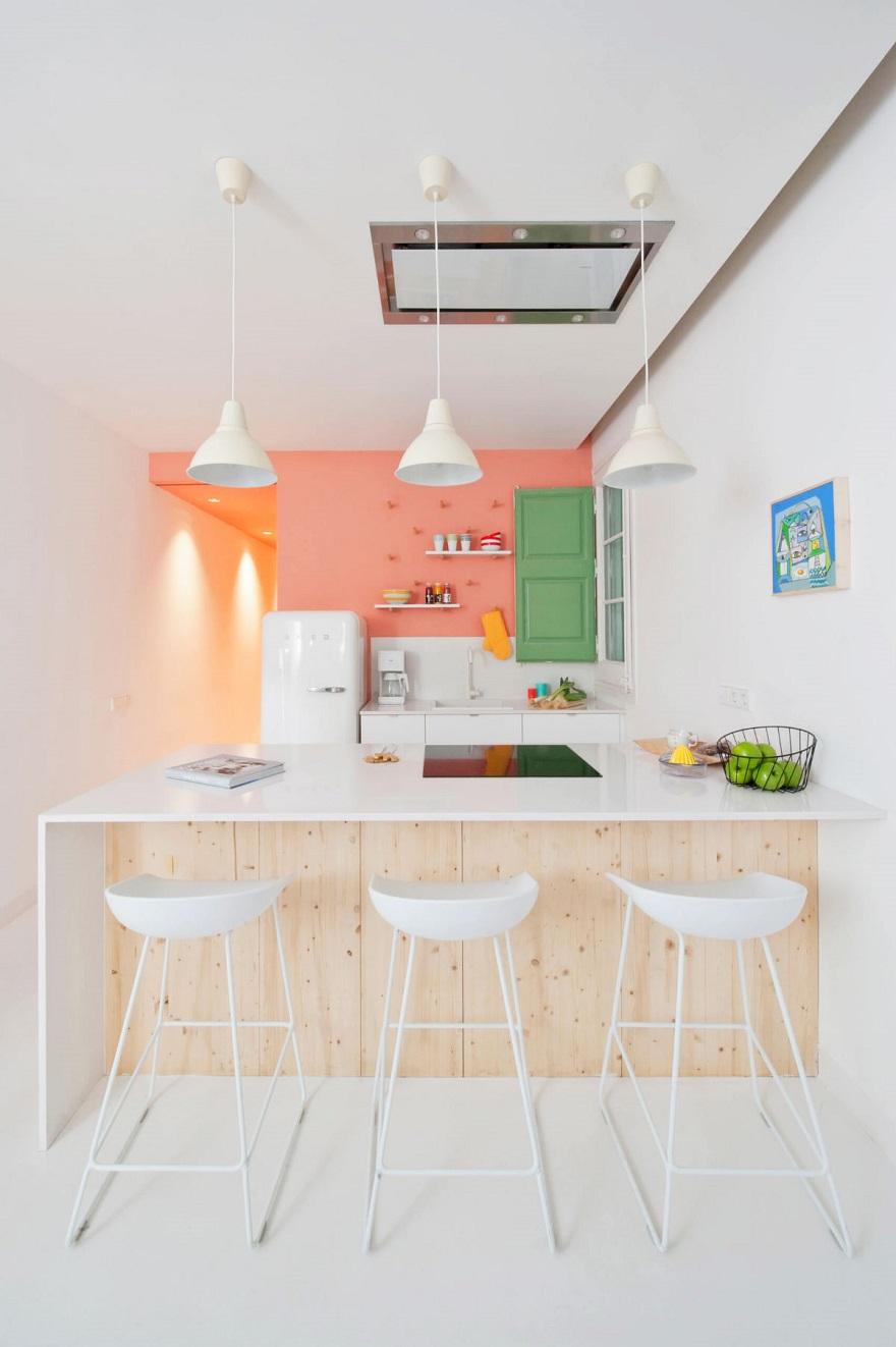 Coral pink kitchen decor