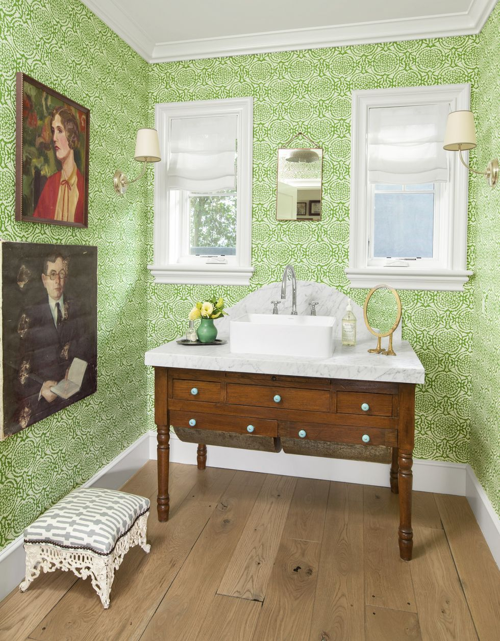 Fresh green finishes Vitalizing Half Bathroom Ideas That Refreshing Your Half Space In A Right Way