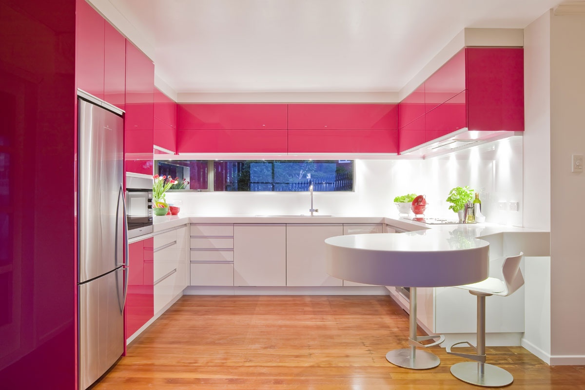 Hot-pink-kitchen-peninsula