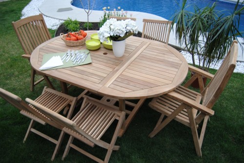 Round-table-patio-e1422912663997