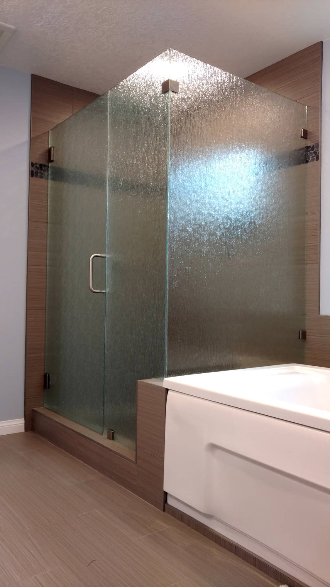 Rain glass bathroom Splashing Rain Glass Design To Show A Charming Rainfall For Home Interior Ideas