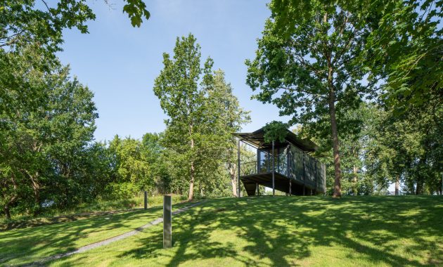 003_019_cabin