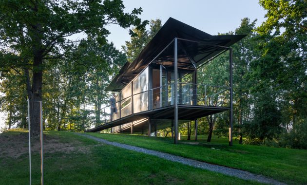 009_019_cabin