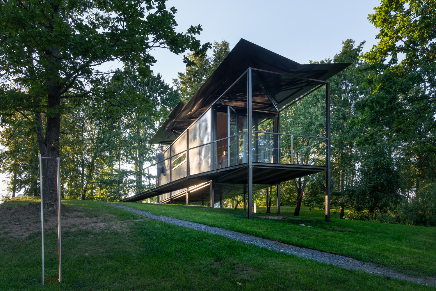 009_019_cabin