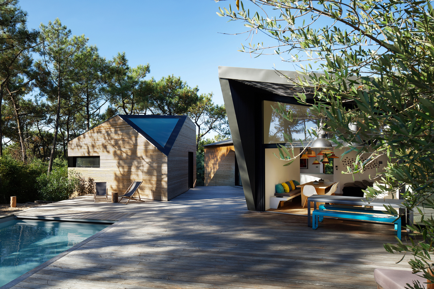 01_atelier-du-pont_capferret_photo_takuji_shimmura