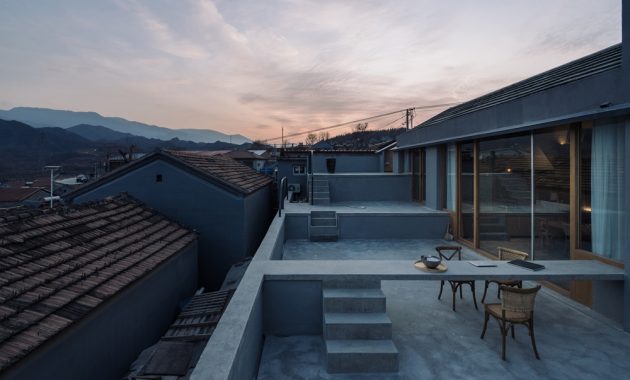 159437555264707_steps_and_platforms_in_yards_zhuyumeng