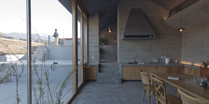 159437556141510_steps_and_platforms_both_inside_and_outside_perspective_from_main_livingroom_chengzhi