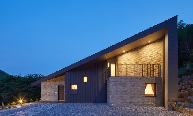1594819230614studio_eon_slope_house-w02