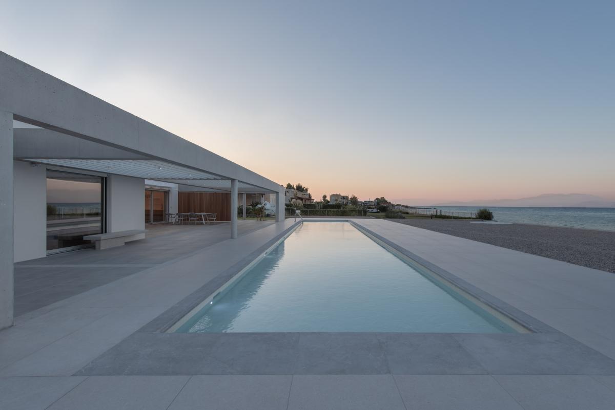 The-swimming-pool