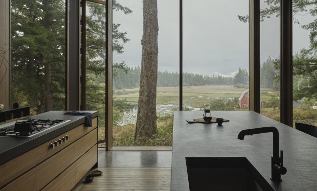 Whidbey_island_farmhouse_05
