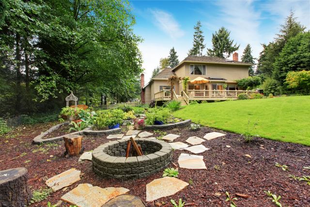 Garden-beds-with-fire-pit-1