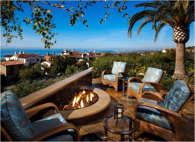 Retaining-wall-fire-pit-2
