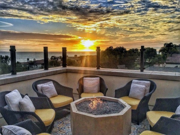 Back-yard-fire-pit-ideas-1