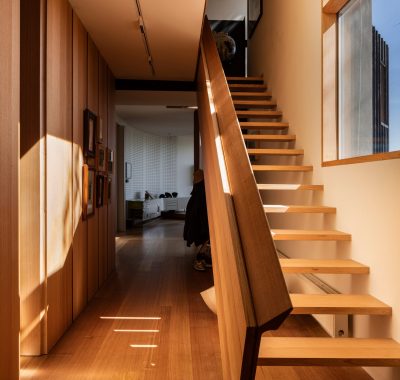 Kew-residence-john-wardle-architects-house-australia_dezeen_2364_col_0-scaled-1