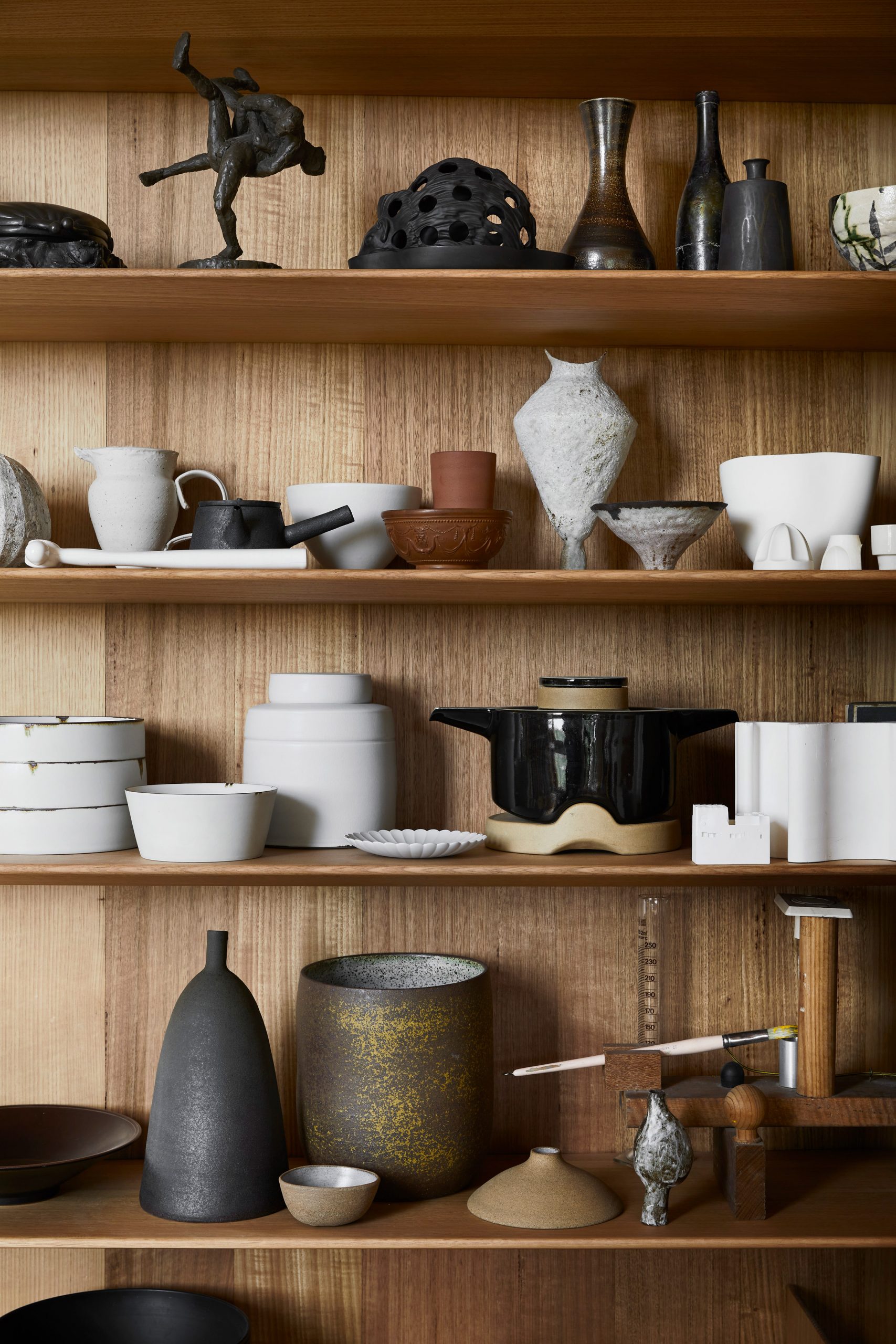 Kew-residence-john-wardle-architects-house-australia_dezeen_2364_col_20-scaled-1