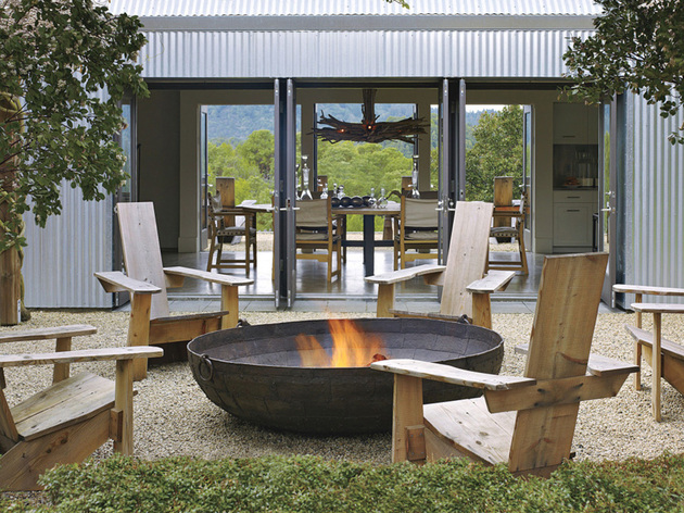 Metal-fire-pit-bowl-erin-martin-thumb-630xauto-57365